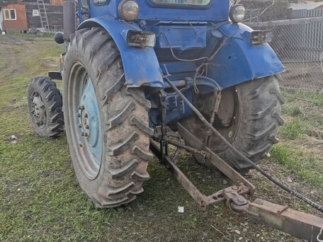 1979 ЛТЗ Т-40АМ, синий, 450000 рублей, вид 2