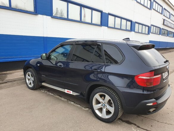 2009 BMW X5 30d II (E70), синий, 1800000 рублей - вид 9