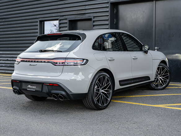 2026 Porsche Macan I Рестайлинг 2, серый, 13300000 рублей - вид 9