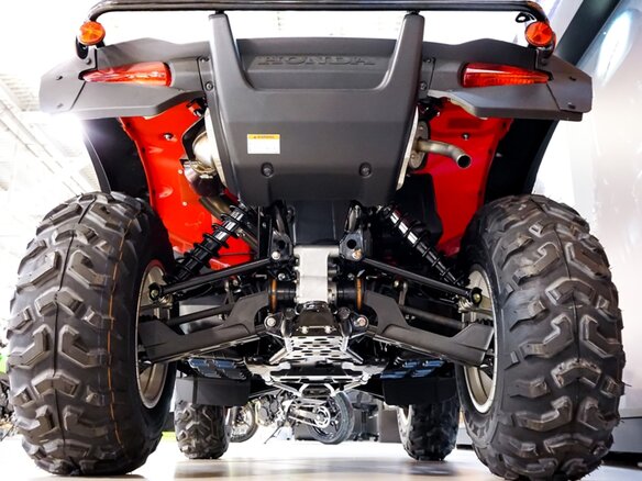 2019 Honda TRX 680 (Rincon), красный - вид 5