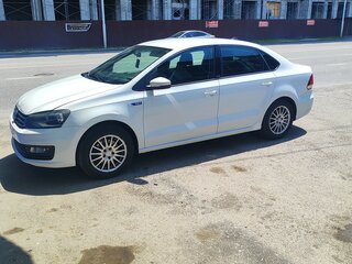 2016 Volkswagen Polo V Рестайлинг, белый, 750000 рублей, вид 5