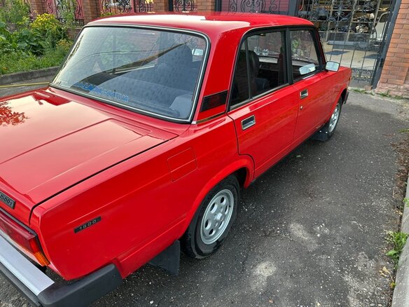 1990 Lada (ВАЗ) 2105, красный, 650000 рублей - вид 11