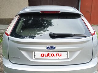 2011 Ford Focus II Рестайлинг, серебристый, 540000 рублей, вид 3