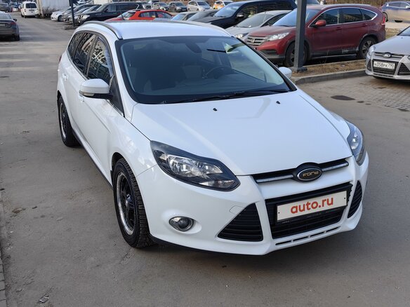 2014 Ford Focus III, белый, 800000 рублей - вид 17