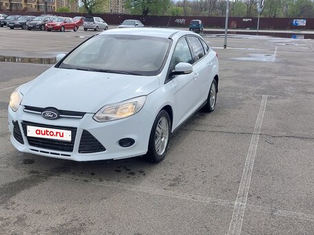 2012 Ford Focus III, белый, вид 1