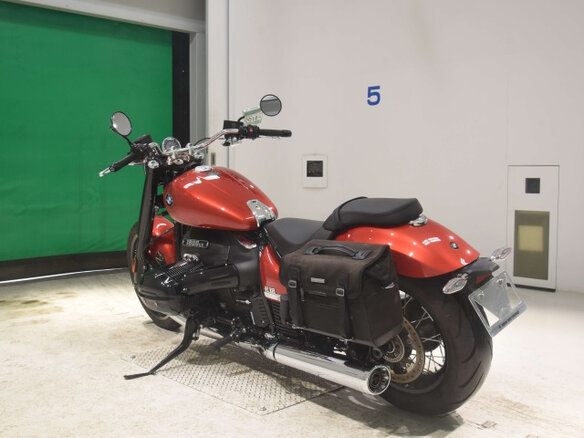 2023 BMW R 18, красный, 1500000 рублей - вид 5