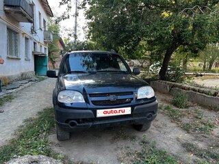 2012 Chevrolet Niva I Рестайлинг, чёрный, 370000 рублей, вид 1