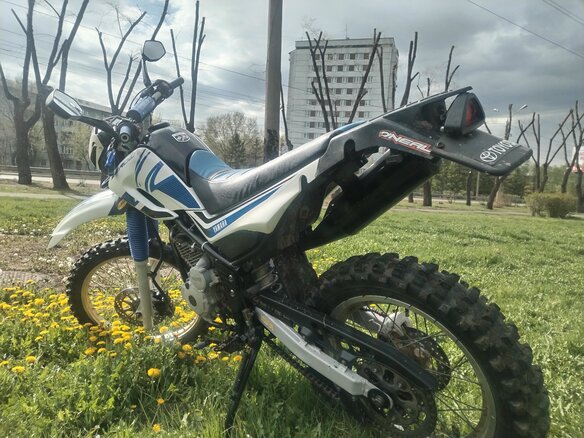 2005 Yamaha XT250 Serow, белый, 230000 рублей - вид 5