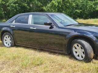 2005 Chrysler 300C I, чёрный, 950000 рублей, вид 2