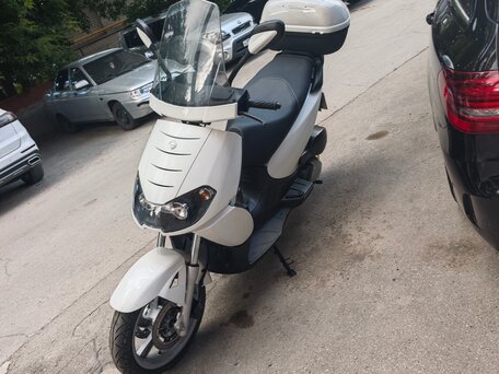 2012 Benelli Caffe Nero 250, белый, 170000 рублей, вид 2