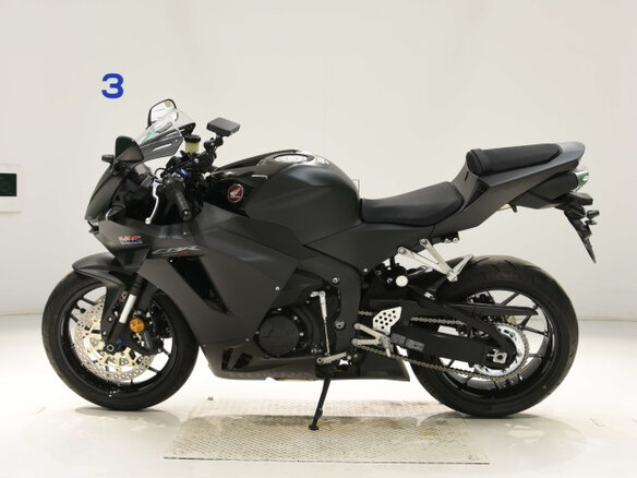 2024 Honda CBR 600RR, чёрный, 1250000 рублей - вид 1