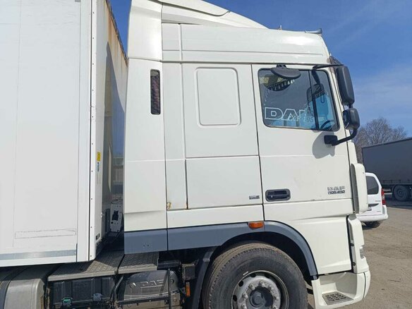 2016 DAF XF 105, белый, 3000000 рублей - вид 3