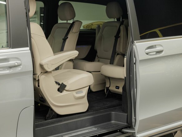 2026 Mercedes-Benz V-Класс Extra Long 300 d экстра длинный III (W447) Рестайлинг 2, серый, 14900000 рублей - вид 17