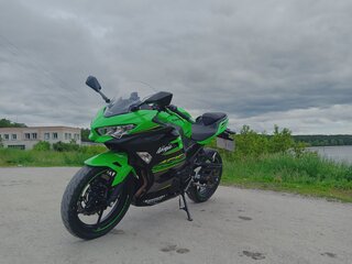 2018 Kawasaki Ninja 400, зелёный, 480000 рублей, вид 5