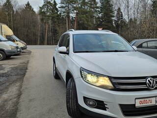 2012 Volkswagen Tiguan I Рестайлинг, белый, 1400000 рублей, вид 4