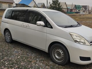 2010 Toyota ISis I Рестайлинг, белый, 1000000 рублей, вид 2