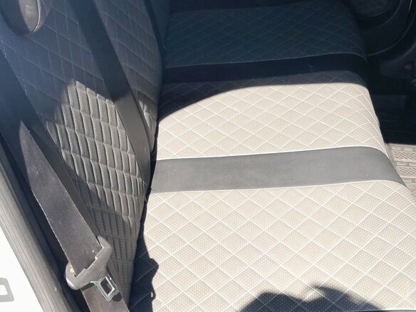 2014 Renault Logan II, серебристый, 820000 рублей - вид 5