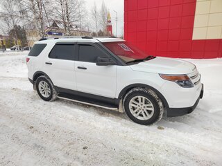 2013 Ford Explorer V, белый, 2350000 рублей, вид 5