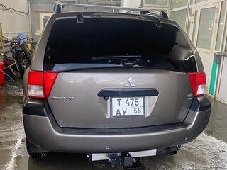 2003 Mitsubishi Endeavor, серый, 1000000 рублей, вид 3