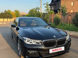 2018 BMW 7 серии 730i VI (G11/G12), чёрный, 4700000 рублей, вид 4