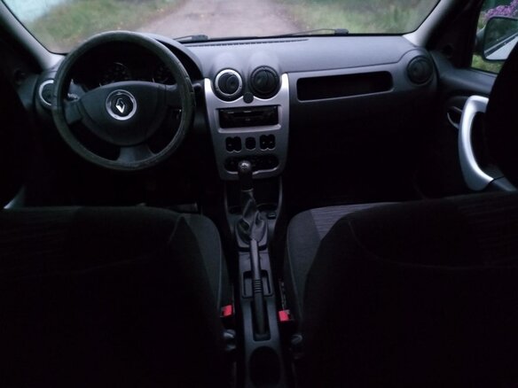 2013 Renault Logan I Рестайлинг, белый, 320000 рублей - вид 10