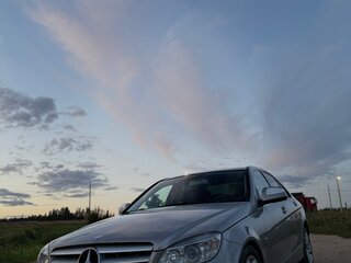 2007 Mercedes-Benz C-Класс 200 III (W204), серый, 900000 рублей, вид 1