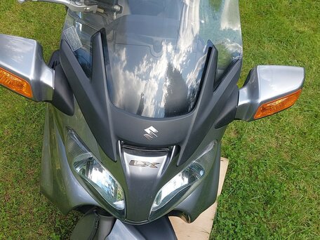 2009 Suzuki Burgman (SkyWave) 650, серебристый, 400000 рублей, вид 3
