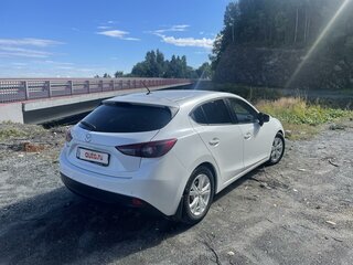 2014 Mazda 3 III (BM), белый, 1499000 рублей, вид 3