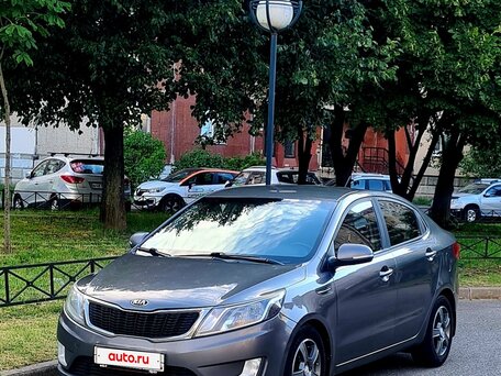 2013 Kia Rio 4-speed III, серый, 980000 рублей, вид 1