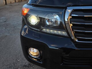 2015 Toyota Land Cruiser 200 Series Рестайлинг 1, чёрный, 13500000 рублей, вид 4