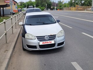 2010 Volkswagen Jetta V, белый, 250000 рублей, вид 1