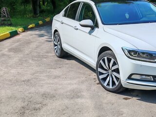 2019 Volkswagen Passat B8, белый, 1810000 рублей, вид 3