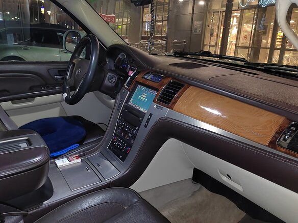 2008 Cadillac Escalade III, белый, 1800000 рублей - вид 6