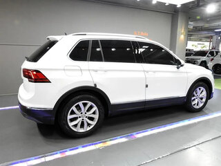 2019 Volkswagen Tiguan II, белый, 2520000 рублей, вид 3