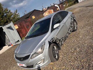 2016 Hyundai Solaris I Рестайлинг, серебристый, 719000 рублей, вид 2