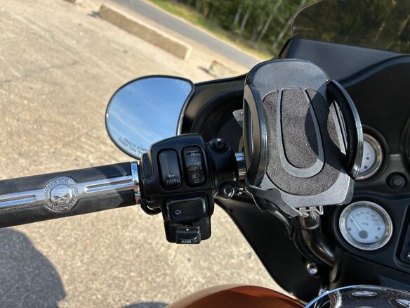 2008 Harley-Davidson Street Glide, оранжевый, 860000 рублей - вид 18