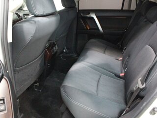 2016 Toyota Land Cruiser Prado 150 Series Рестайлинг 1, белый, 4550000 рублей, вид 4