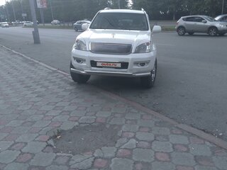 2007 Toyota Land Cruiser Prado 120 Series, белый, 2250000 рублей, вид 1