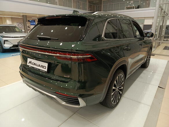 2025 Geely Monjaro I, зелёный - вид 2