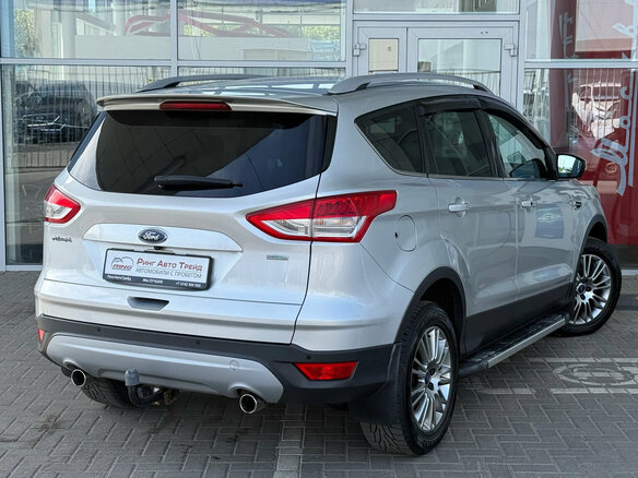 2013 Ford Kuga II, серебристый - вид 1