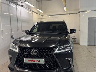 2018 Lexus LX 570 III Рестайлинг 2, чёрный, 8000000 рублей, вид 2