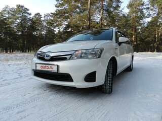 2014 Toyota Corolla Fielder XI (E160, E170, E180), белый, 1100000 рублей, вид 1