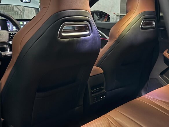 2023 Omoda C5 I, серебристый, 2200000 рублей - вид 9