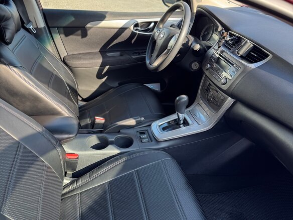 2015 Nissan Sentra VII (B17), красный, 1050000 рублей - вид 12