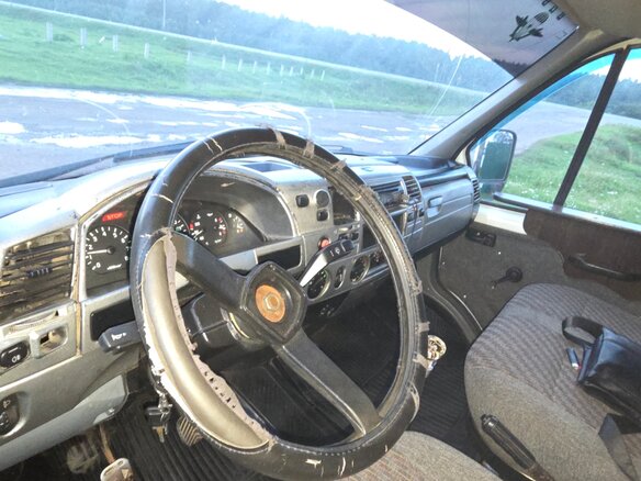 2006 ГАЗ ГАЗель (3302), белый, 600000 рублей - вид 4