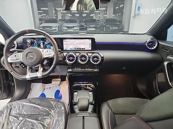 2022 Mercedes-Benz A-Класс 180 IV (W177) Рестайлинг, чёрный - вид 6