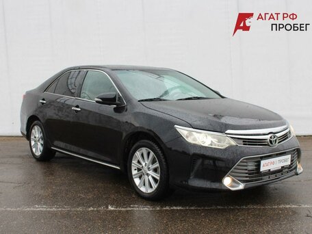 2014 Toyota Camry VII (XV50), чёрный, 1345000 рублей, вид 3
