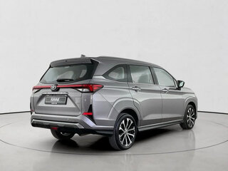 2025 Toyota Veloz, серебристый, 3124550 рублей, вид 2