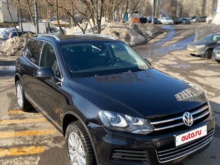 2014 Volkswagen Touareg II, чёрный, 2500000 рублей, вид 3