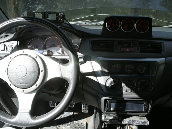 2004 Mitsubishi Lancer Evolution VIII, чёрный, 3490000 рублей - вид 13